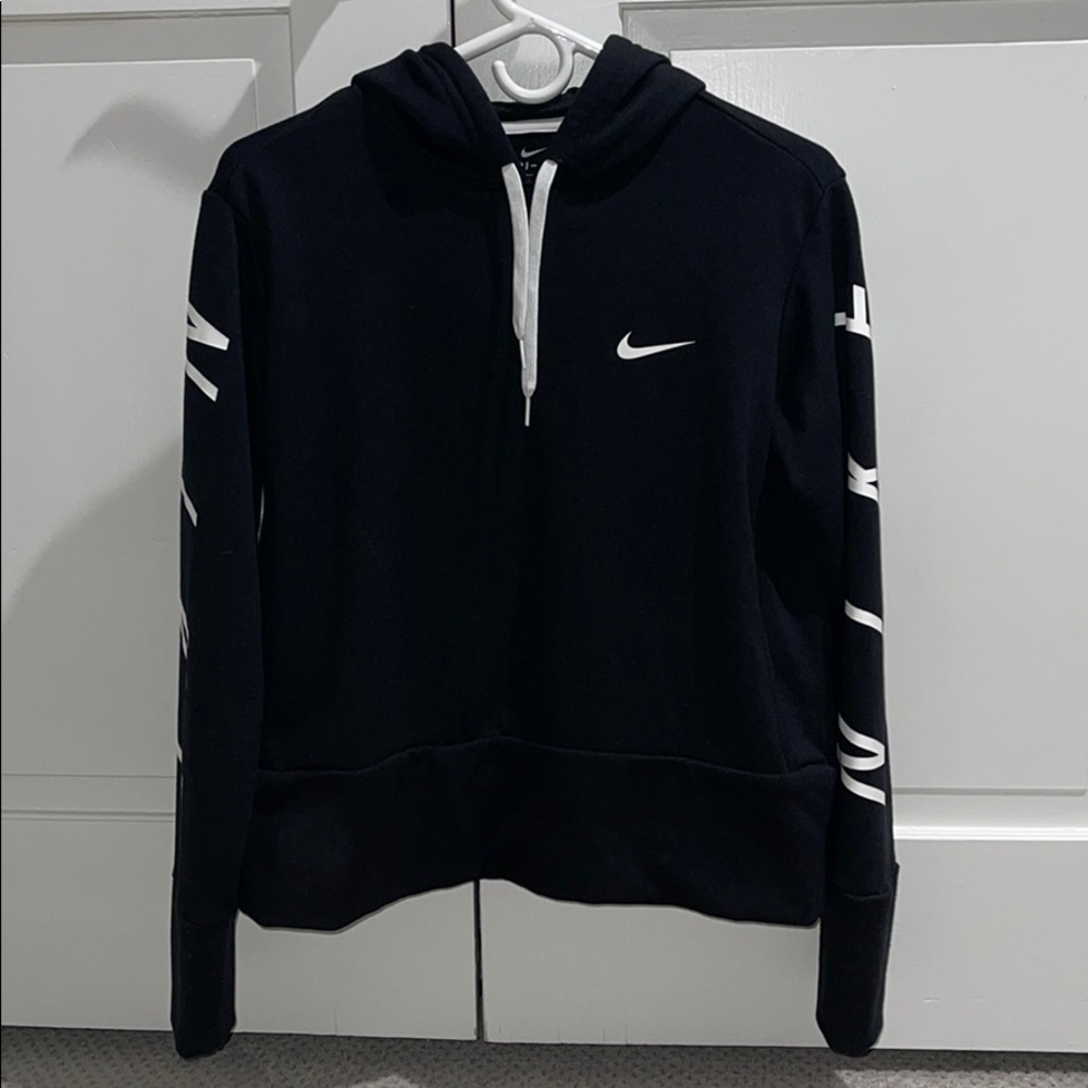 Women’s Nike Dri Fit Sweatshirt